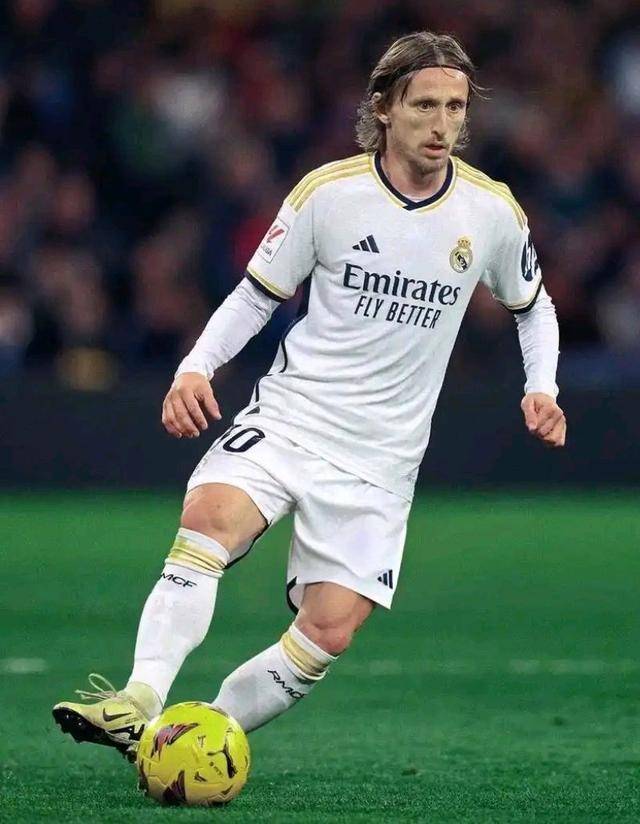 《棒球与社交：为什么它是美国人最好的商务谈资？》