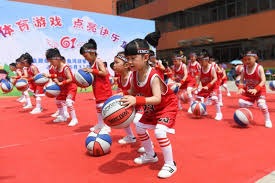 龄层分布的